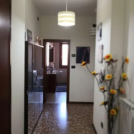 شقة Emy's
